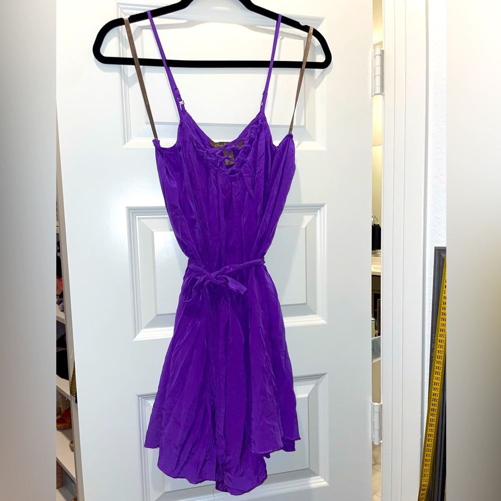 C Jade 💯% Silk Dress w/knotted detail